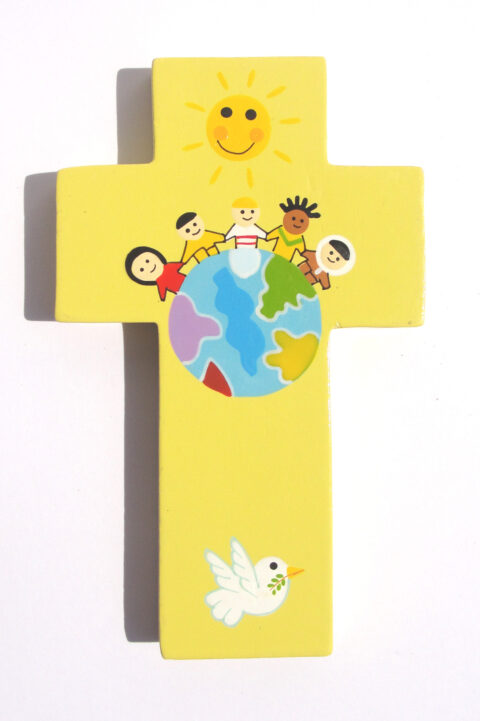 Croix enfants du monde jaune