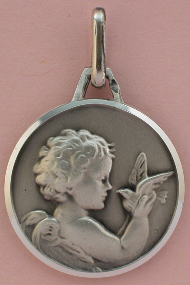 Médaille Ange lapidée 16 mm