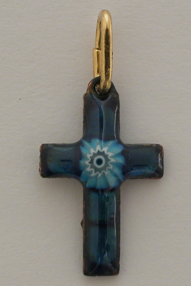 Croix Emaux GD. Feu Mini Fleur Lapis