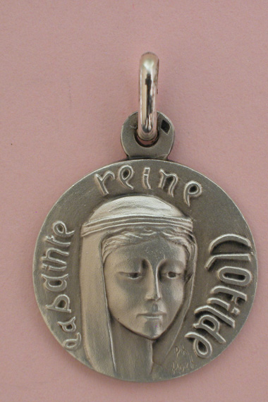 Médaille Argent Prénom Clotilde 18 mm