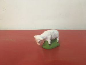 Mouton broutant, Santon Carbonel