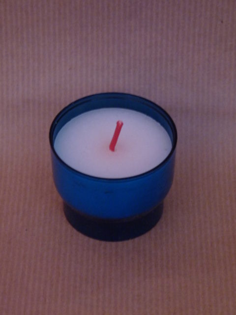 Veilleuse bleue, carton de 90 veilleuses